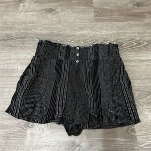 Women’s high waist shorts